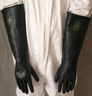 GAUNTLETS 02