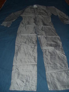 BSUITGREY01
