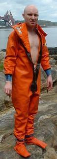 SURVIVALSUIT01