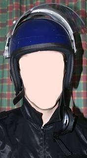HELEMETPOLICERIOT