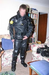 DRYSUIT 0489