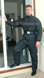 RUBBERNAUT 040