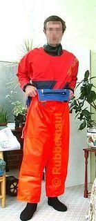 RUBBERNAUT 076