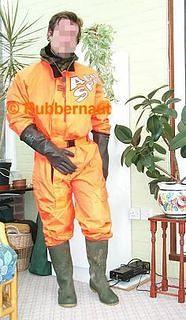 RUBBERNAUT 105