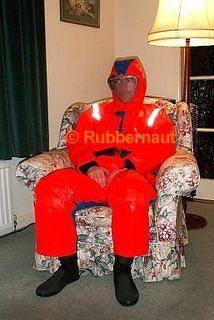 RUBBERNAUT 109