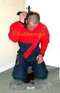 RUBBERNAUT 142