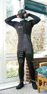 RUBBERNAUT 186