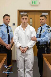 2025-09-24-20-04-00 23