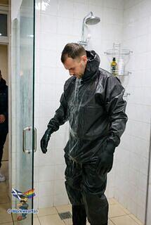 2025-12-05-16-23-45 1